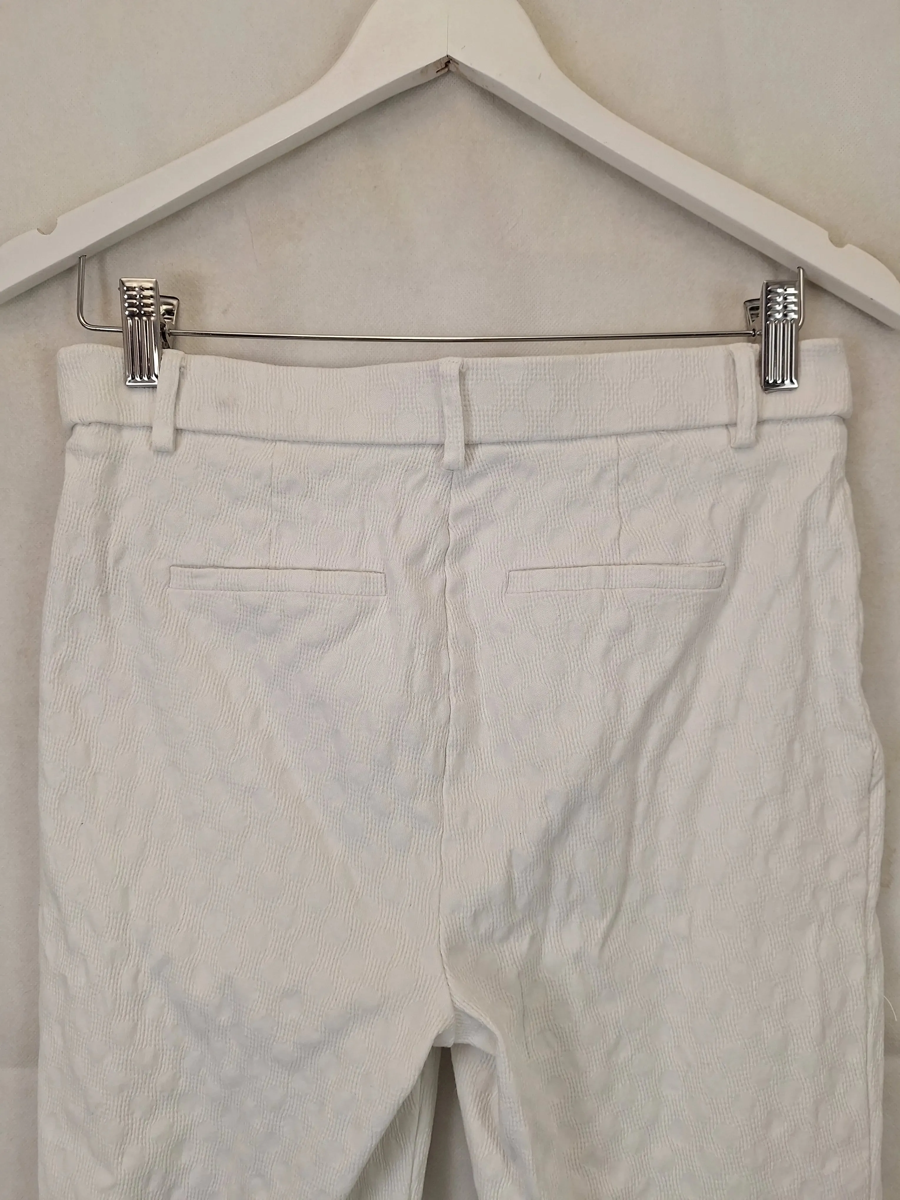 Assorted Brands Milk White Textured Stretch Pants Size S