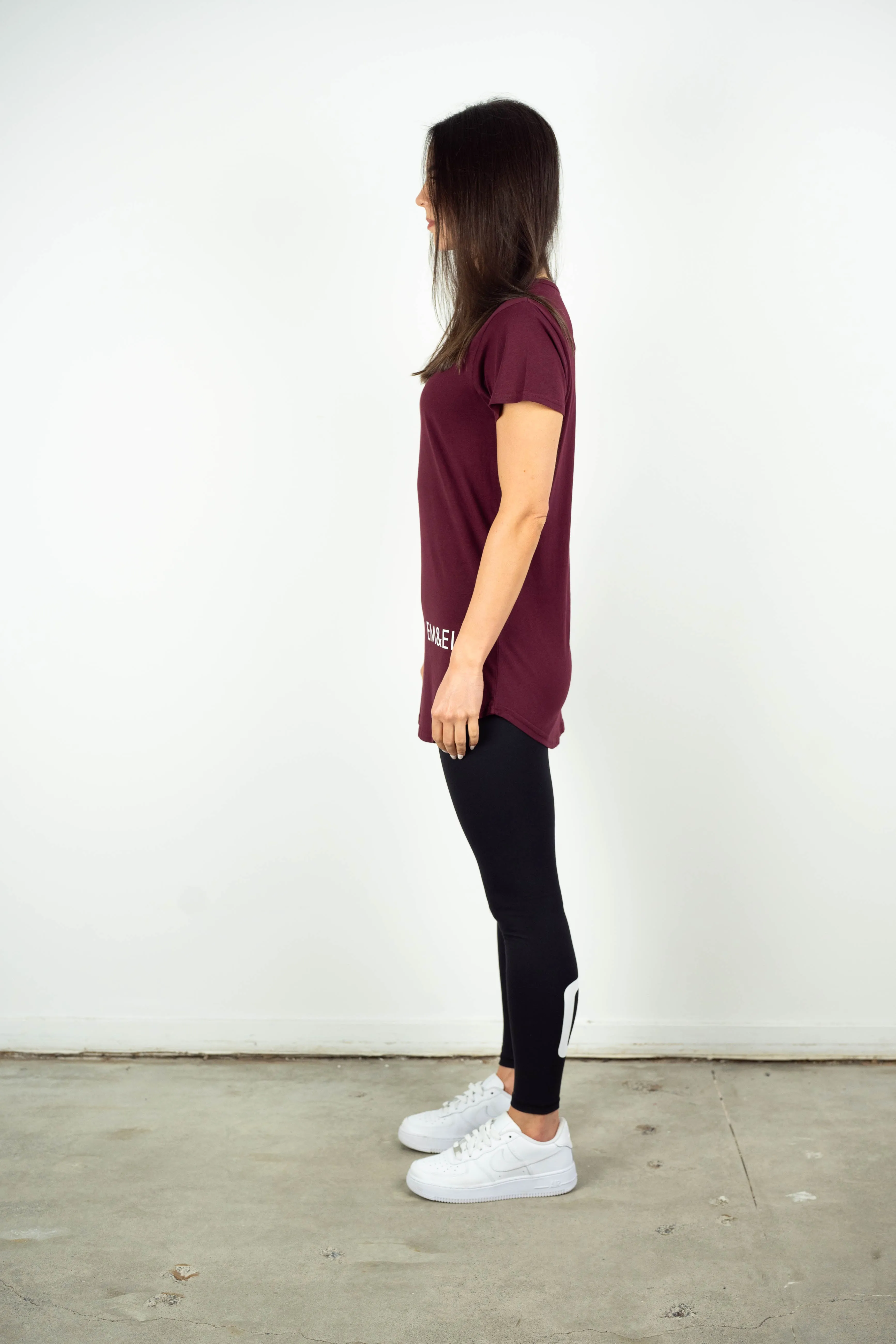 LEILANI TEE BURGUNDY