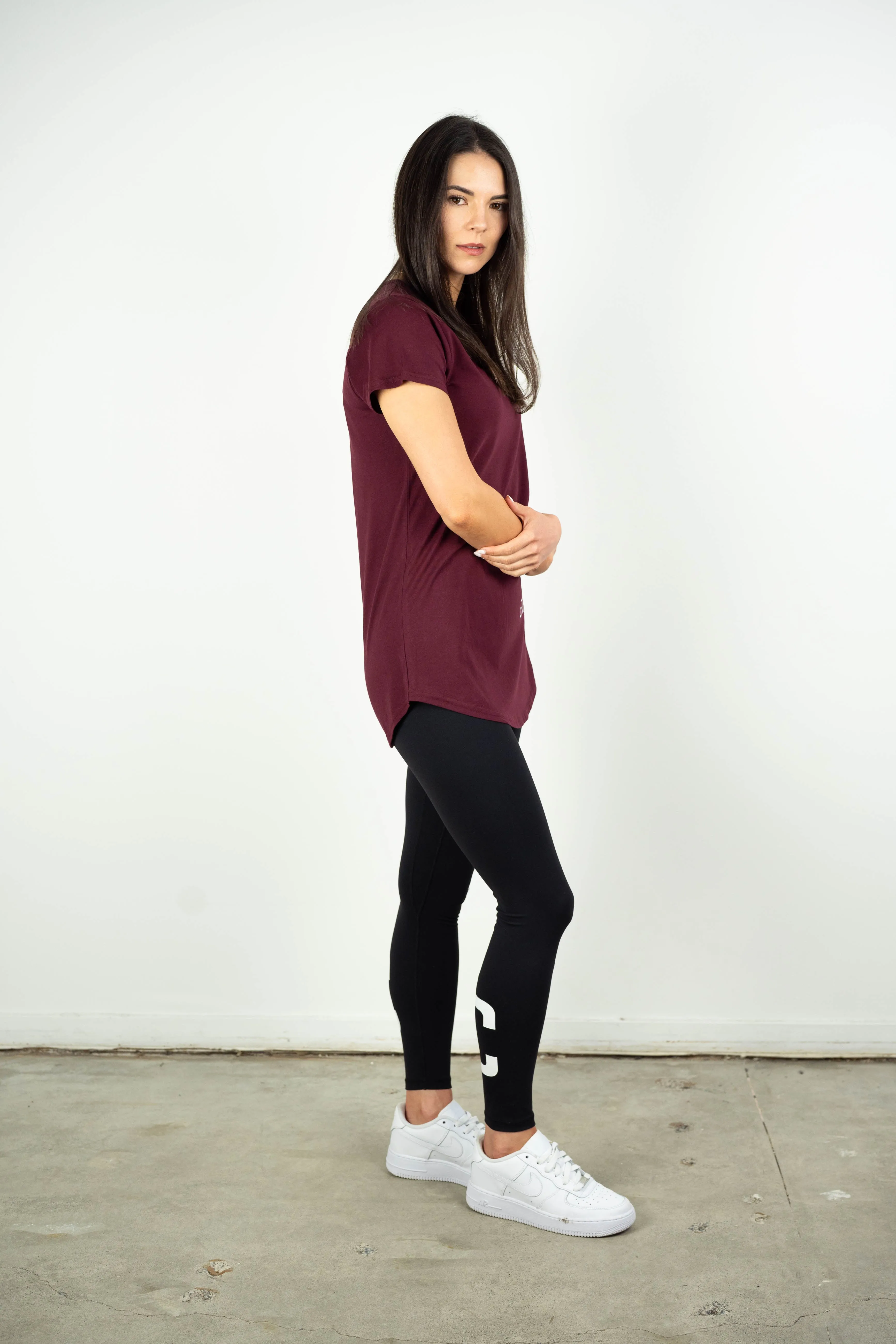 LEILANI TEE BURGUNDY