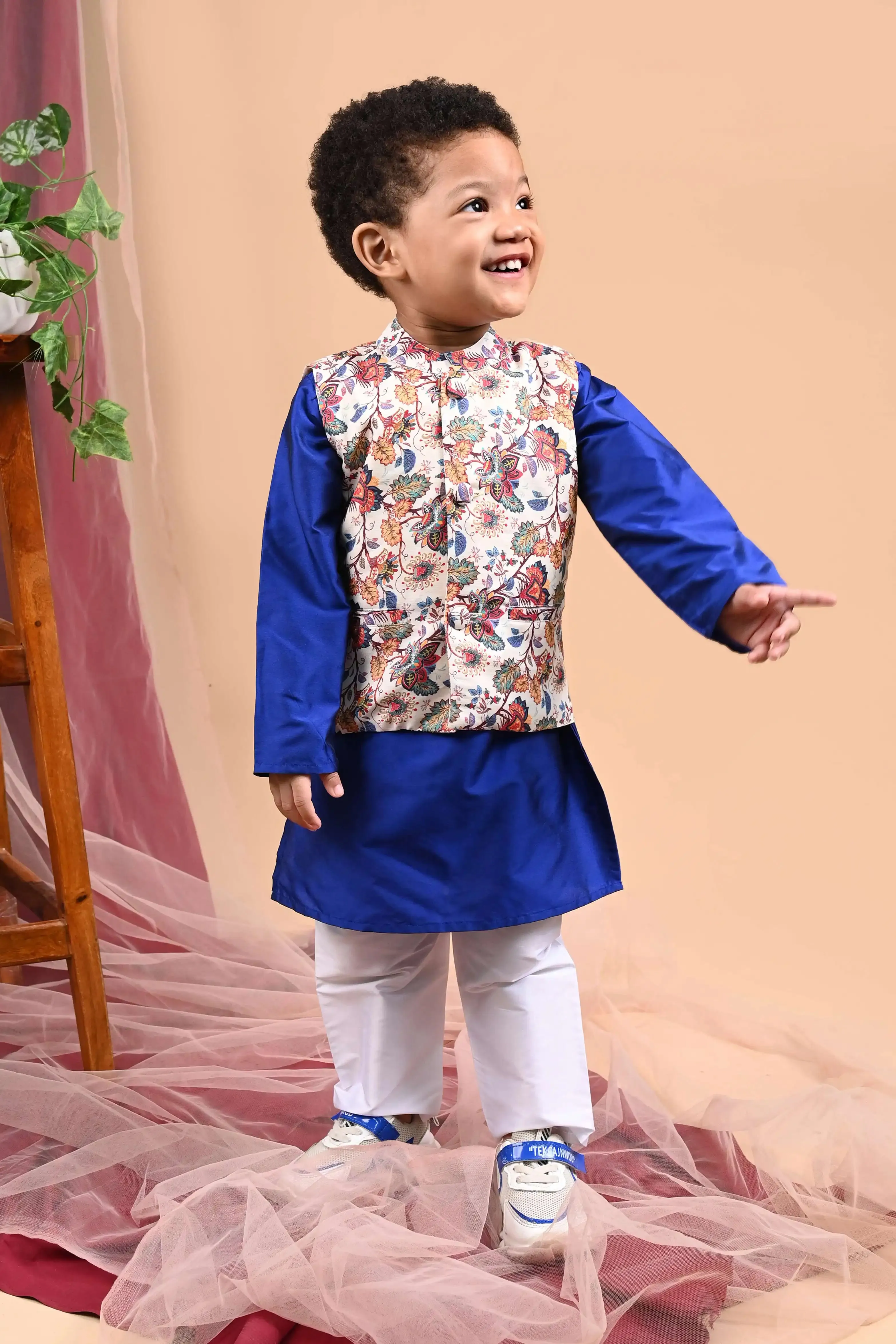 Little Melodies Kurta Set With Jacket