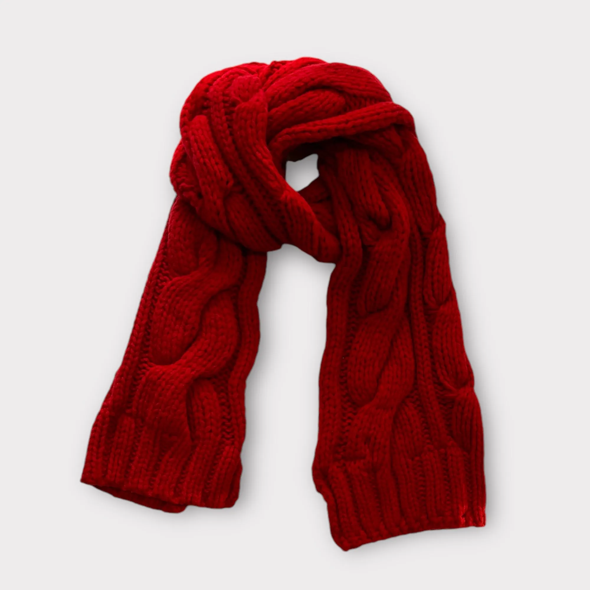 Mackie Catrine Super Chunky Cable Scarf Dubonnet