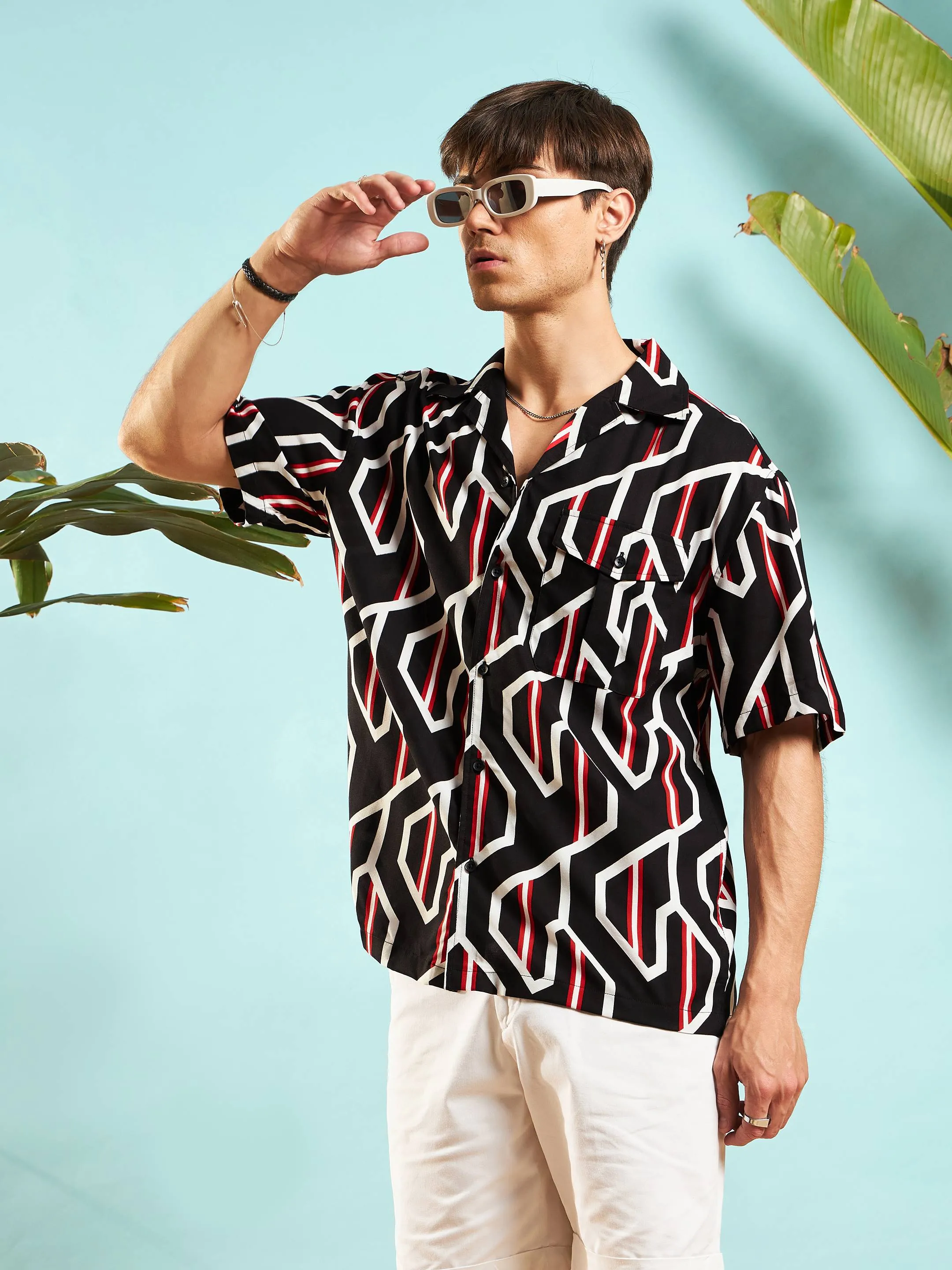 Men Black Geometric Print Relax Fit Shirt