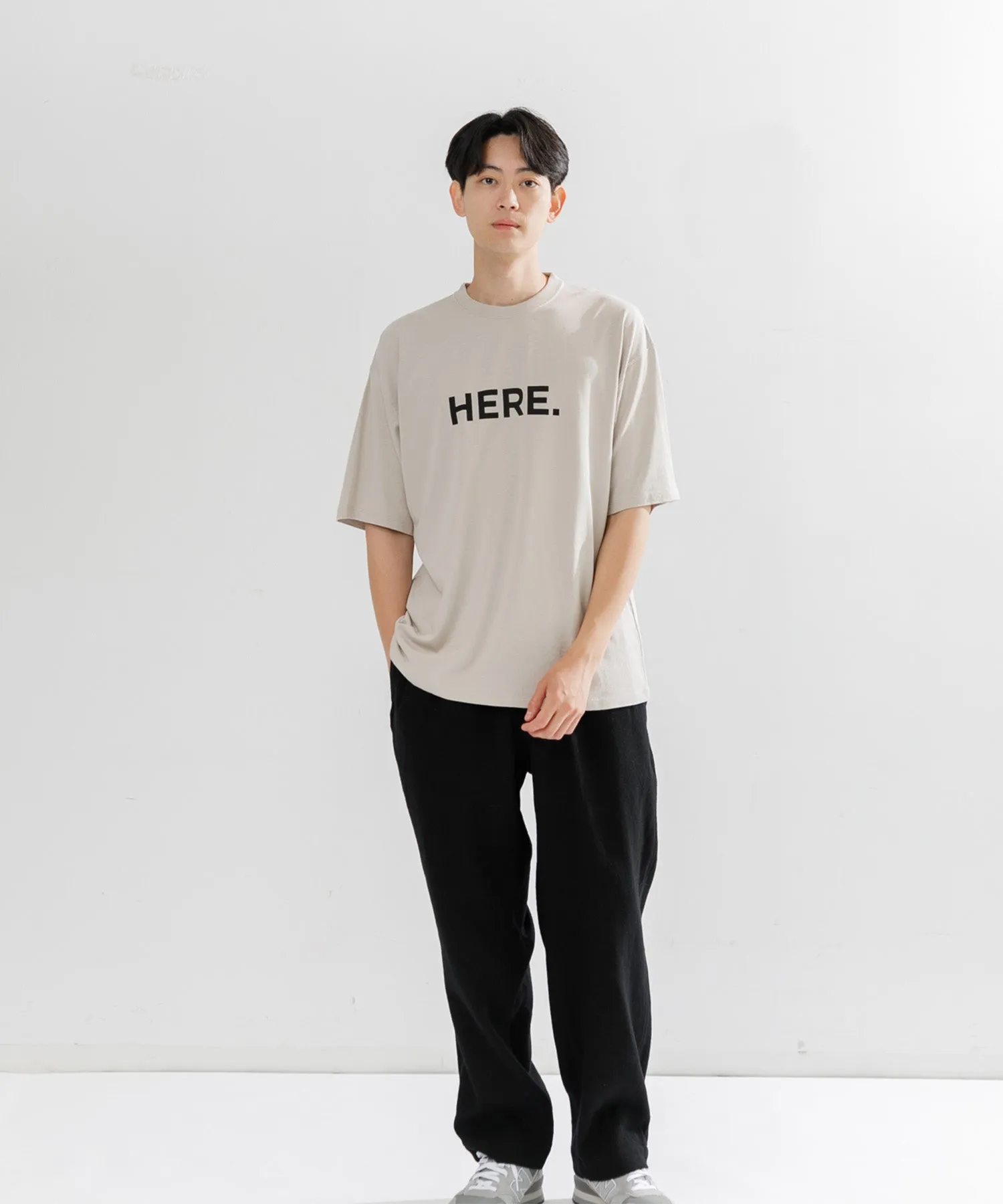 【MEN , WOMEN】YOU ARE SAFE HERE. TEE