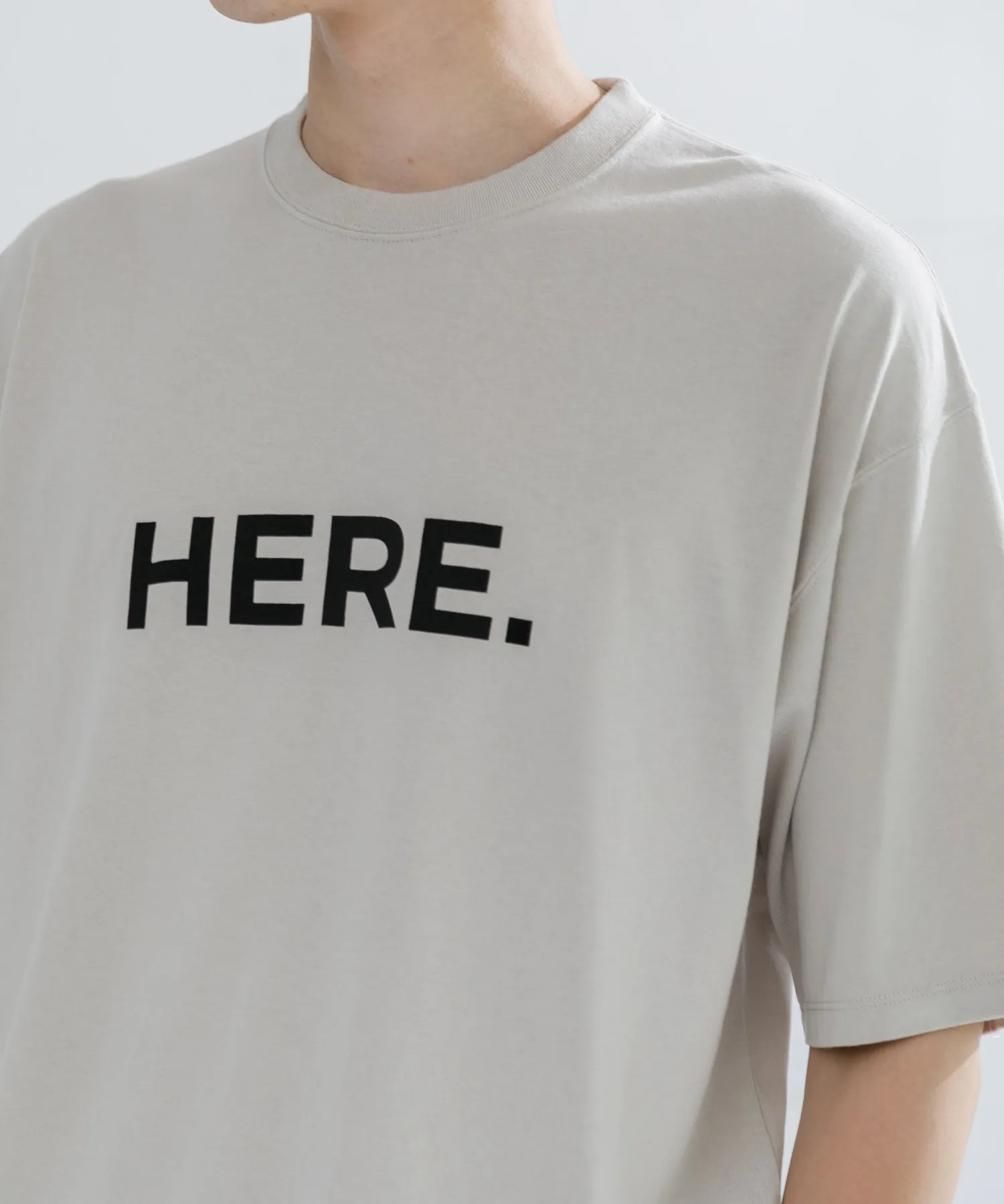 【MEN , WOMEN】YOU ARE SAFE HERE. TEE