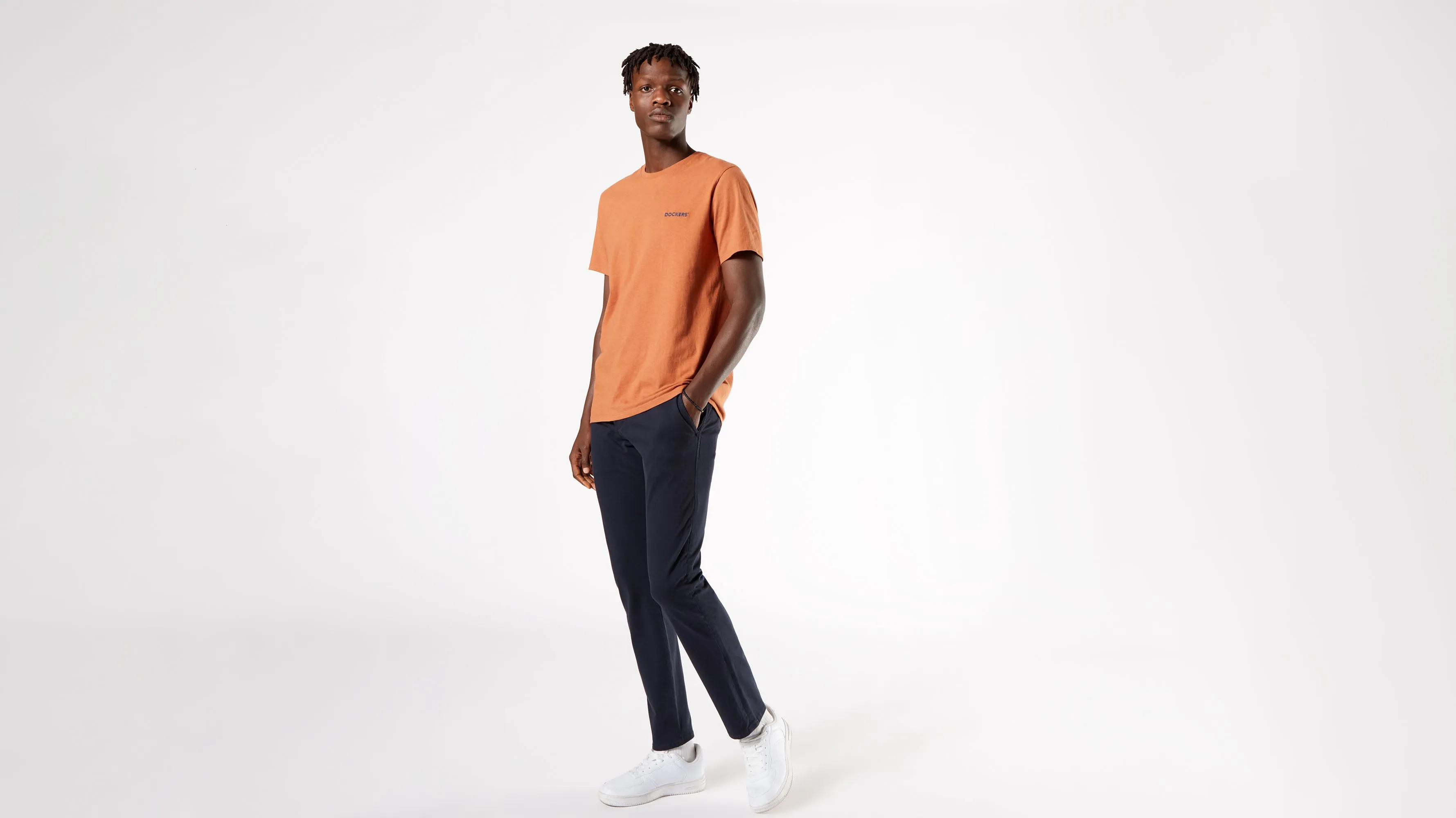 Men's Skinny Fit Supreme Flex Alpha Khaki Pants