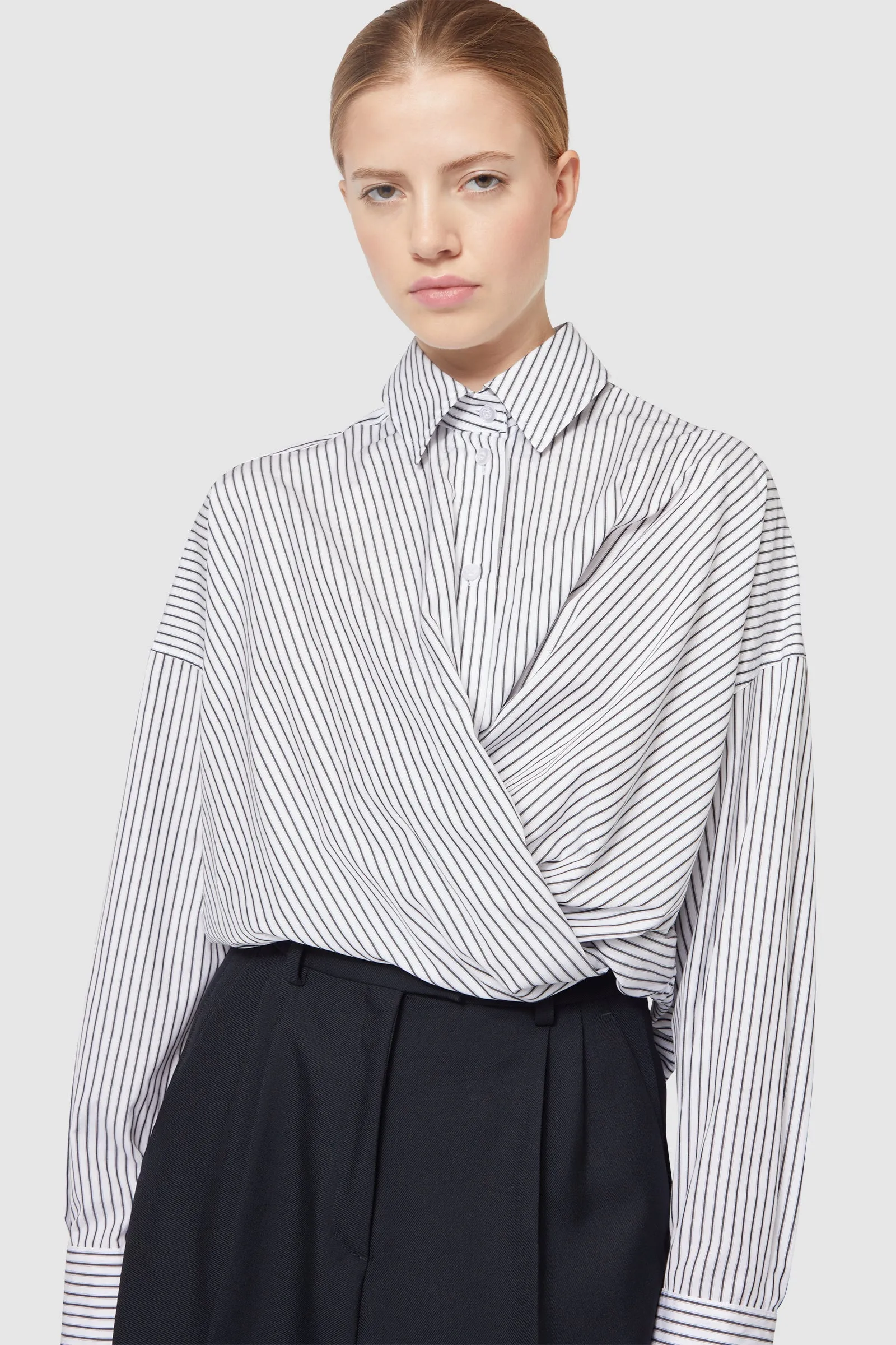 OVERSIZED WRAP SHIRT