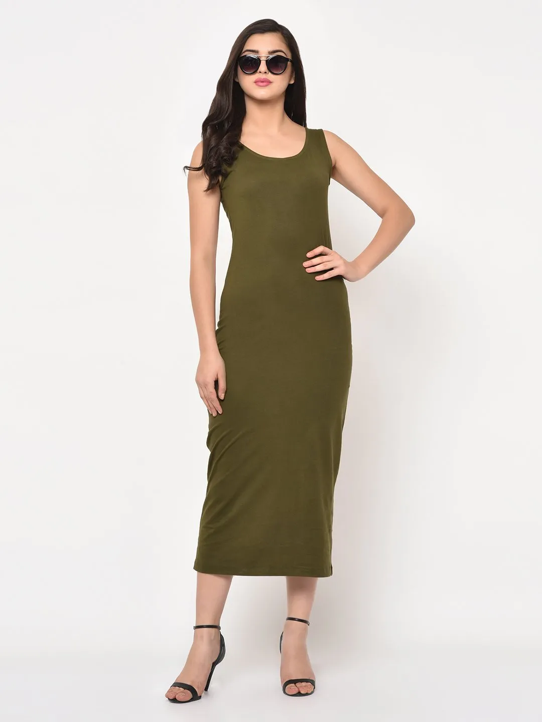 Solid Round Neck Sleeveless Maxi Dress