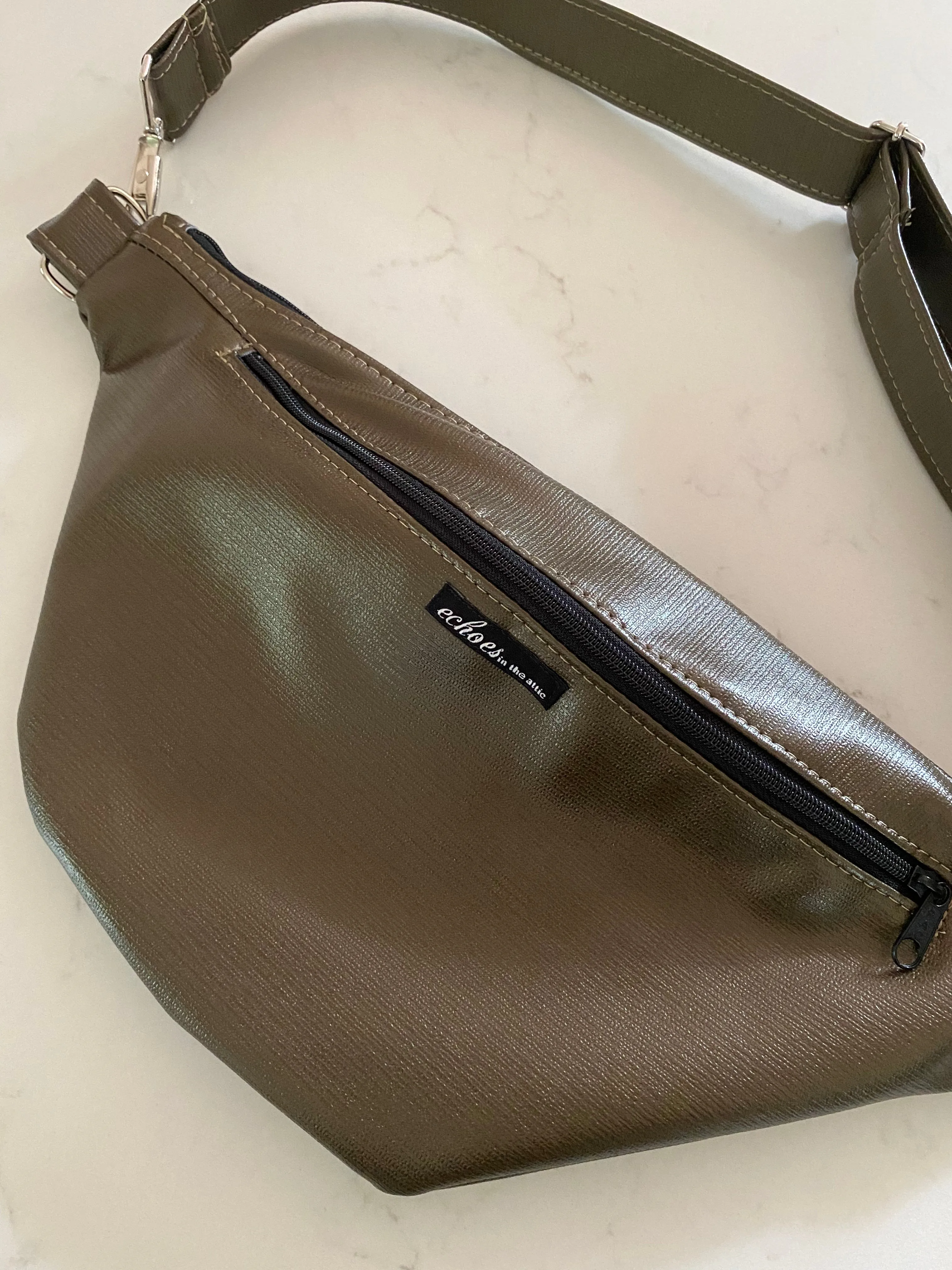 UpSized SlingBag 2278